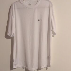 Nike White Short Sleeve Tee Classic Cotton